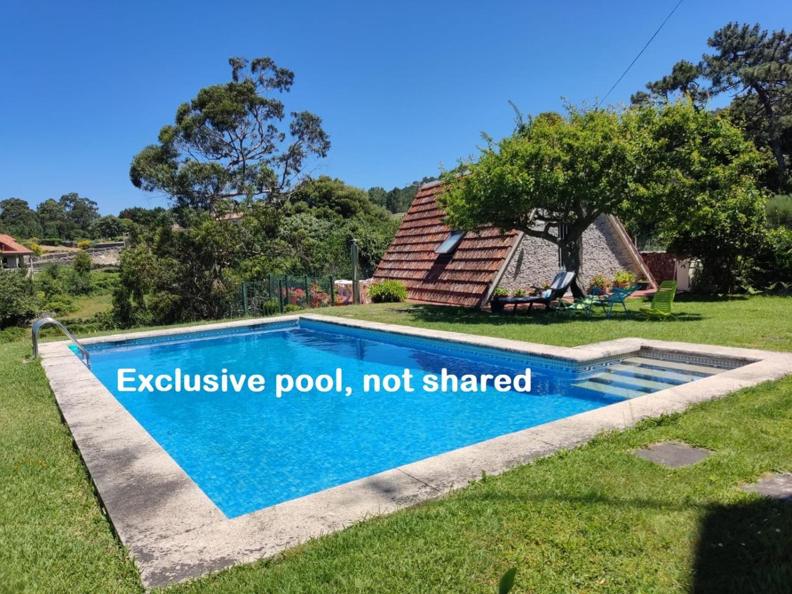Chalet Con Piscina